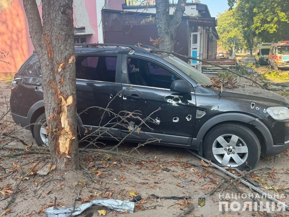 Рятувальники завершили пошукові роботи після ворожого обстрілу в Сумах фото №3