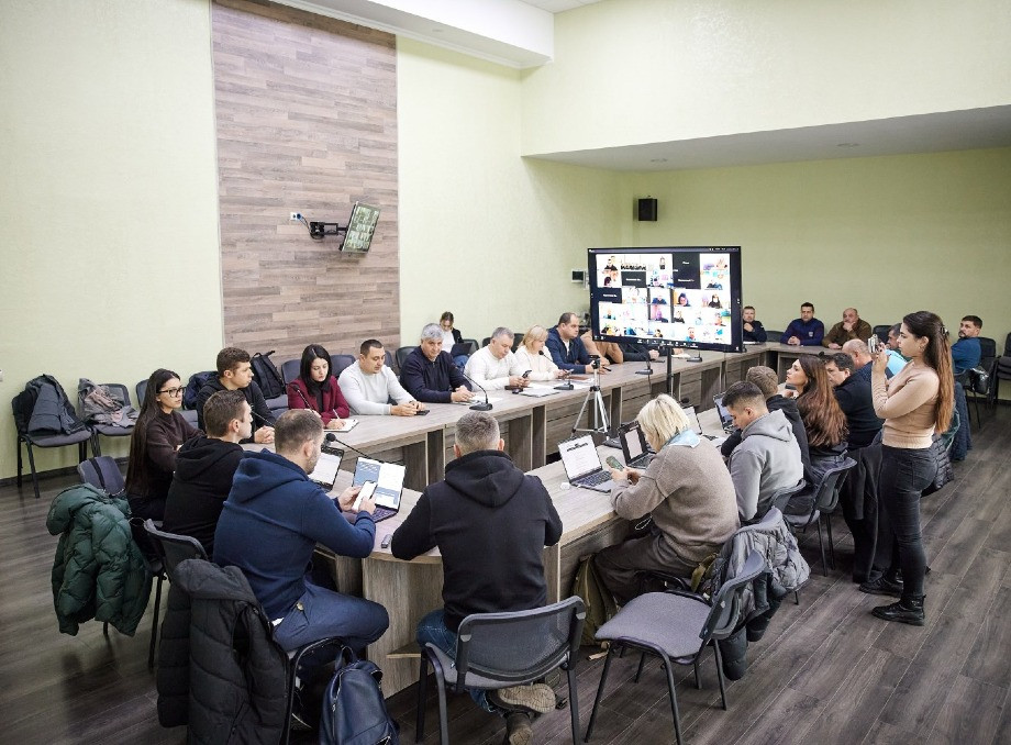 У Сумах обговорили стійкість зв'язку та доступу до державних послуг під час відключень електрики