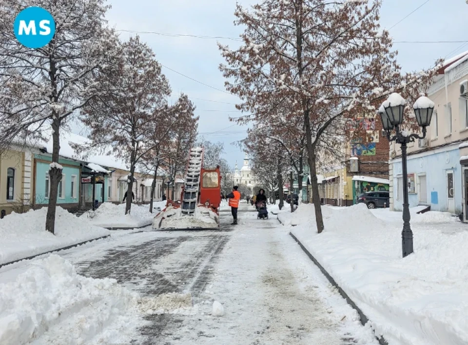 Сніжні Суми: фоторепортаж з вулиць міста фото №6