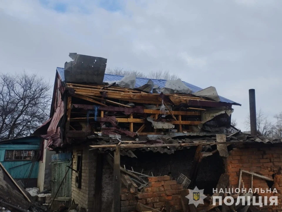 Росіяни обстріляли Сумщину: пошкоджено дитсадок і будинок (фото) фото №7