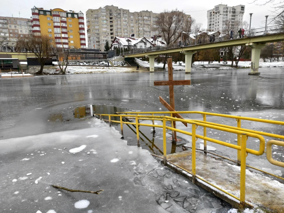 Сум'яни відсвяткували Водохреще – фоторепортаж фото №19