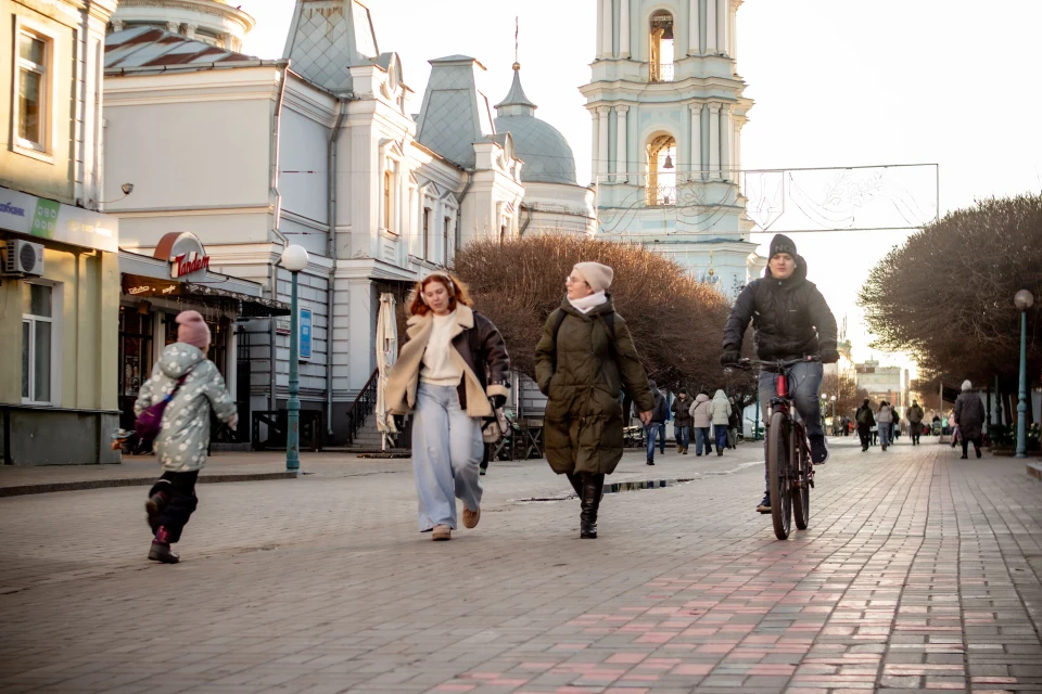 Зимовий день у прикордонні — як сумʼяни знаходять свій рецепт відпочинку фото №18