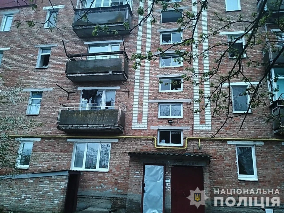 Окупанти завдали ударів по Сумщині: 5 будинків пошкоджено, 1 людина поранена (фото) фото №6