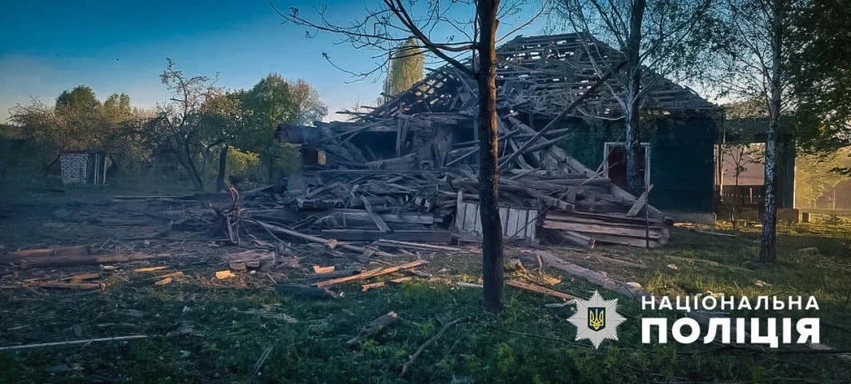 Окупанти обстріляли 14 населених пунктів Сумщини: пошкоджені будинки, авто та школа фото №7