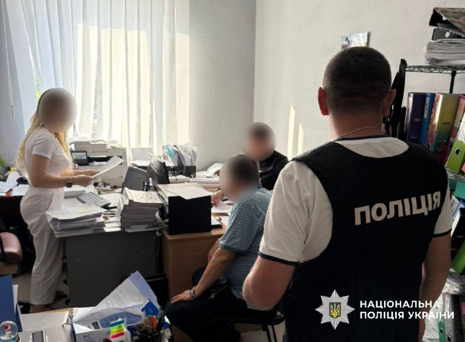 У Сумах викрили групу, яка привласнила пів мільйона гривень на укритті для школи