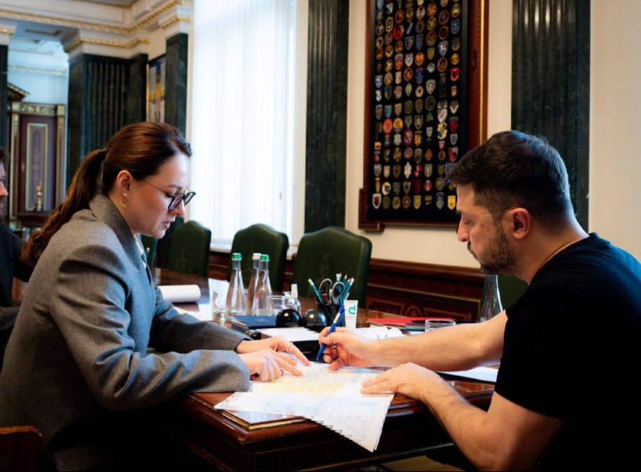 Зимова підтримка: українцям обіцяють нові виплати та безкоштовні подорожі від «Укрзалізниці»