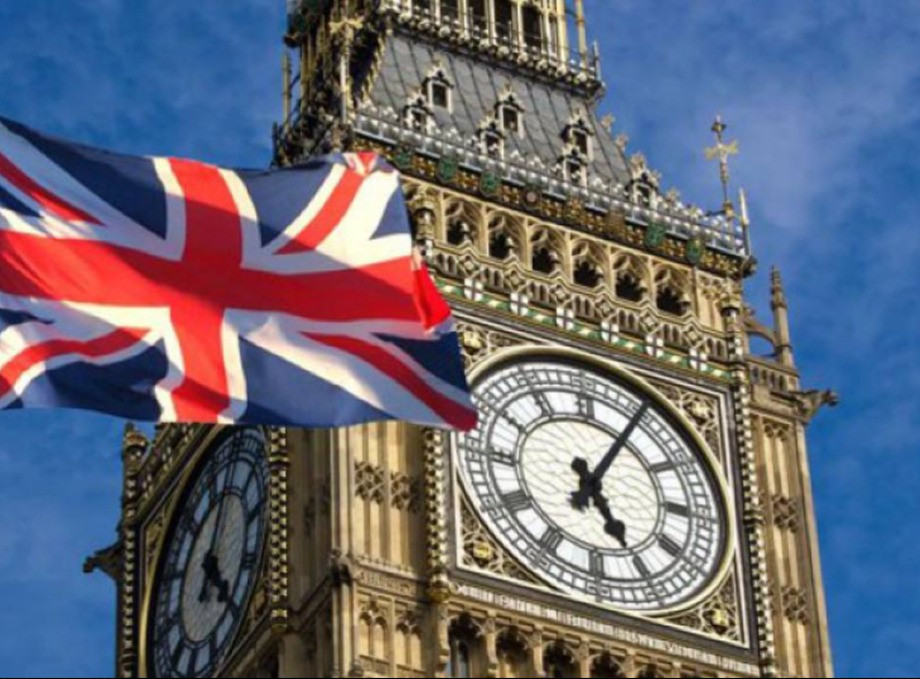 Британія змінює правила надання притулку українцям