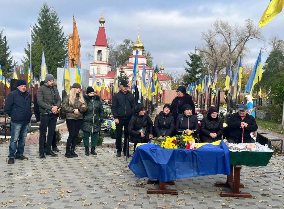 У Шостці попрощалися із захисником Олегом Ковальовим