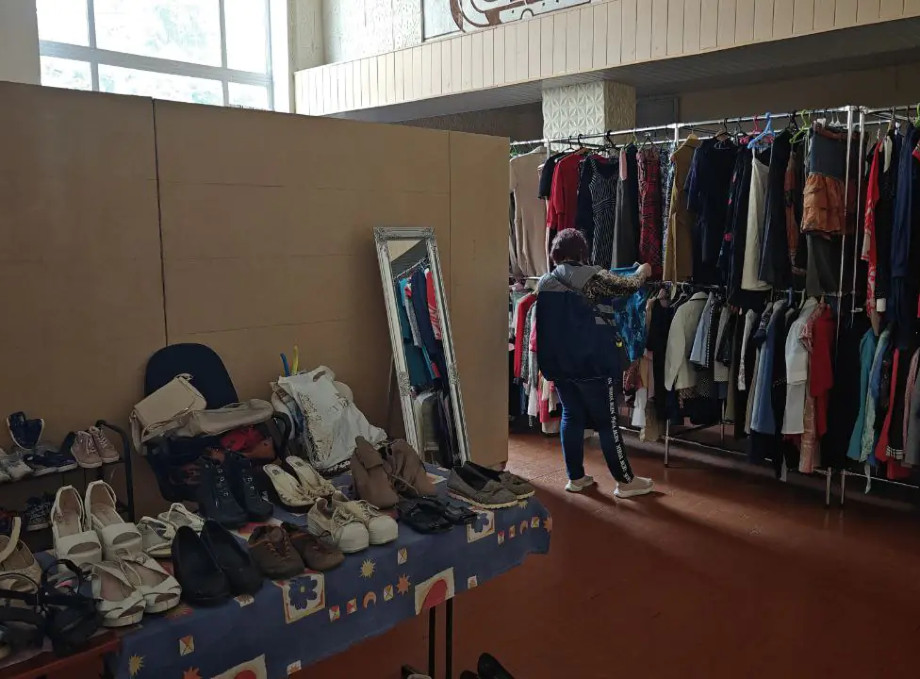 Де у Сумах отримати безоплатну допомогу – одяг, продукти, речі першої потреби