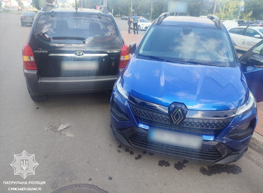 У Сумах на Харківській сталася потрійна ДТП