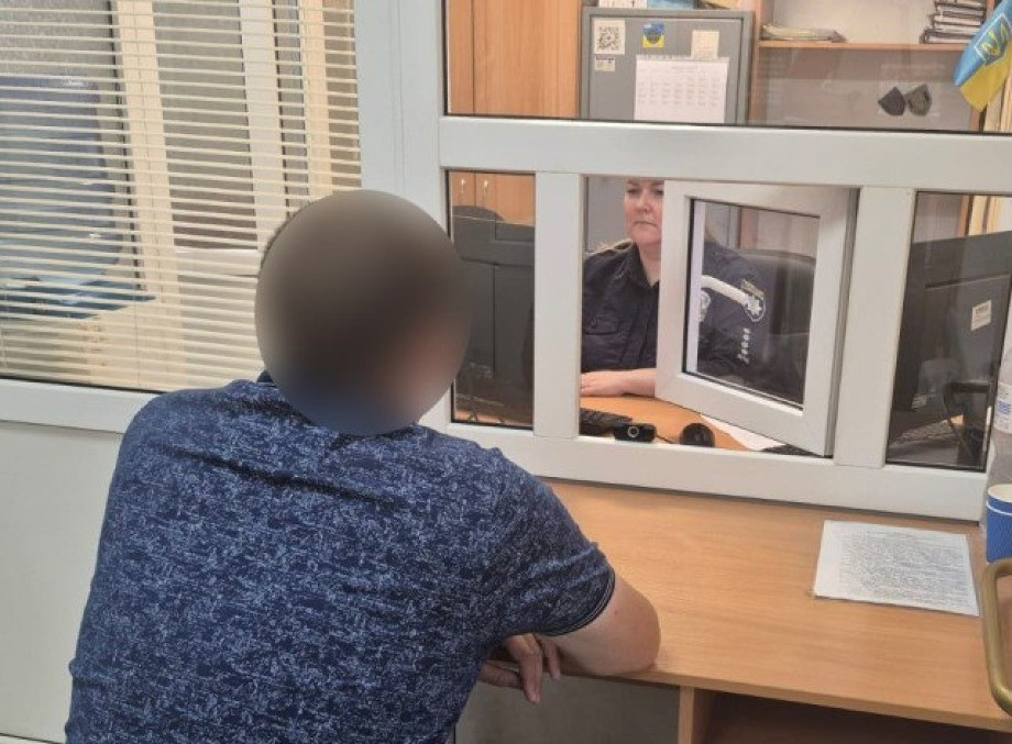 У Сумах поліція затримала грабіжника, який відібрав у жінки телефон
