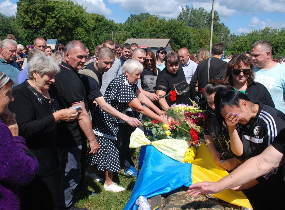 Шосткинщина попрощалась із загиблими захисниками Олександром Панченком та Андрієм Дяковичем