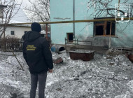 Ворог ударив БпЛА по багатоквартирному будинку в Сумській громаді: пошкоджено вікна та покрівлю