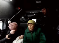 Спецпідрозділ «Білий янгол» евакуював чотирьох пенсіонерів із прикордоння Великописарівської громади