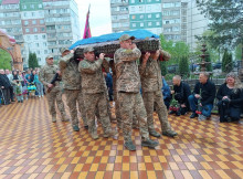 У Сумах провели в останню путь захисника України Олександра Кобу