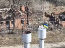 Покровка на Сумщині під контролем ЗСУ: військові встановили український прапор (відео)