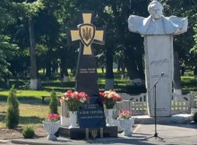 У Синівці відкрили пам’ятний знак на честь полеглих захисників громади