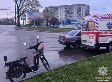 У Сумах 22-річна водійка на Audi збила пенсіонерку на електровелосипеді