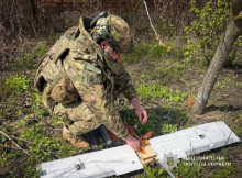 Поліцейські знищили БпЛА з вибухівкою, який впав на подвір’я приватного будинку в Сумах