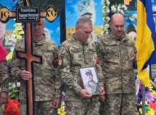 У Липовій Долині провела в останню путь загиблого захисника Владислава Панченка
