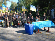 Шосткинська громада попрощалася із захисником Сергієм Бабенком