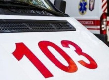 Дрон-ждун знищив цивільне авто на Шосткинщині: поранено 69-річного водія