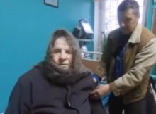 Рятувальна операція на кордоні: на Сумщині поліцейський вивіз хвору жінку під загрозою обстрілів