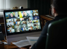 Зеленський поставив дедлайн для громад і міст щодо планів стійкості