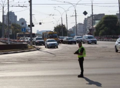  Місто має зупинитися – у Сумах перекрили рух під час хвилини мовчання