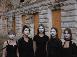 Творити всупереч усьому - як у Сумах зʼявилася спілка танцюючих поеток 