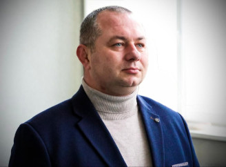 Виконуючий обов’язки міського голови Артем Кобзар вітає з новорічними святами