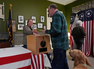 У США почались президентські вибори —  відомо про перші результати