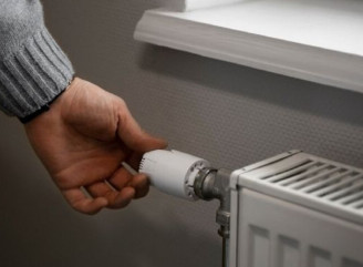 Опалення увімкнули, а батареї холодні: чому так буває та що робити