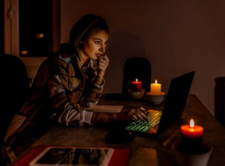 Ментальна підзарядка в умовах блекаутів: сім способів підтримати себе, коли немає світла і тепла