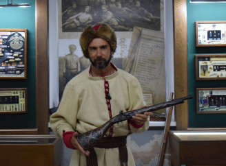 «Гарда» з Глухова - як учитель відроджує козацький дух на Сумщині