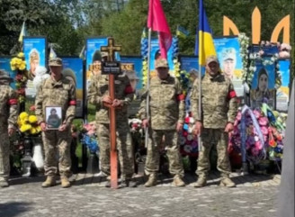 На Липоводолинщині попрощалися із 45-річним солдатом Олексієм Суботою
