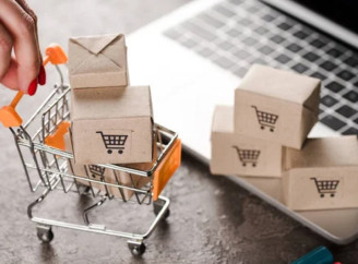 Обираємо двері та підлогове покриття в магазинах компанії Holz