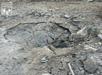 Удар КАБом по околиці Сум: пошкоджені багатоповерхівка, склади та автівки