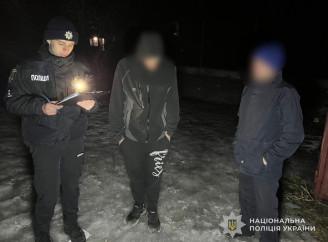 У Сумах затримали чоловіка за вчинення грабежу на вулиці