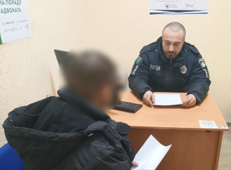 П’яний водій на Глухівщині збив трьох людей і втік: жінка загинула на місці