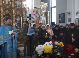 Конотопська громада провела у вічність старшого лейтенанта Павла Отича