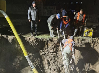 Аварія на колекторі в Сумах: воду обіцяють повернути завтра