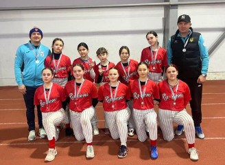 Юні сум’янки вибороли срібло на чемпіонаті України з софтболу