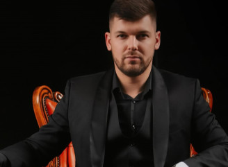 Михаил Хомич факты, новости и все, что известно об авторе курса по товарке