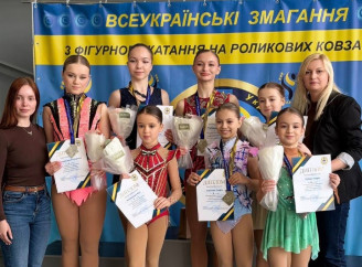 Cумські фігуристки стали призерками престижного турніру в Чернівцях