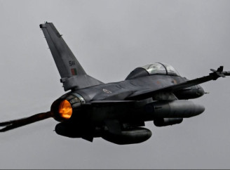 Україна сформувала міжнародну ескадрилью F-16 для захисту Києва від ракет і дронів