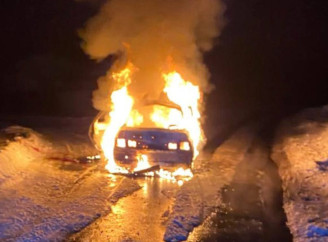 Ворожий БпЛА поцілив у автомобіль на Сумщині: є загиблі та поранений