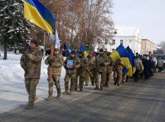 Роменська громада попрощалася із захисником Олександром Токарем