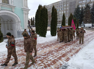 Сумська громада попрощалася із захисником Олексієм Атамуратовим