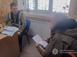 На Конотопщині затримали чоловіка за незаконну порубку лісу